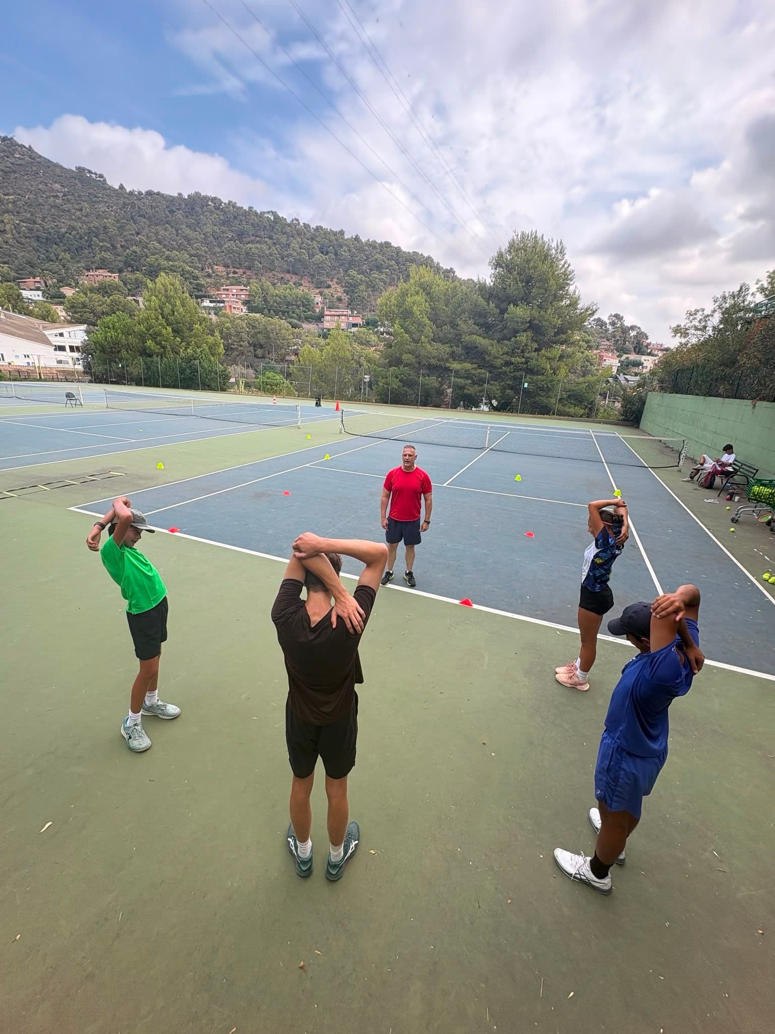 Calentamiento en grupo antes del entrenamiento